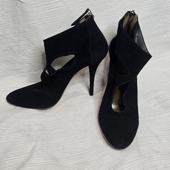 Aquazzura "Sexy Thing" Cut Out Heels - Picture 1 of 6